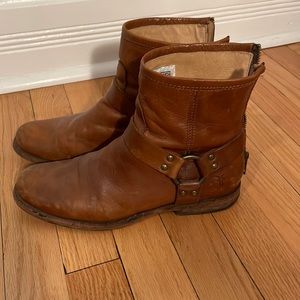 Frye women’s boots size 8.5